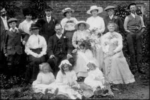 The wedding of Amelia Glassby and Mr. Wraith, 1915